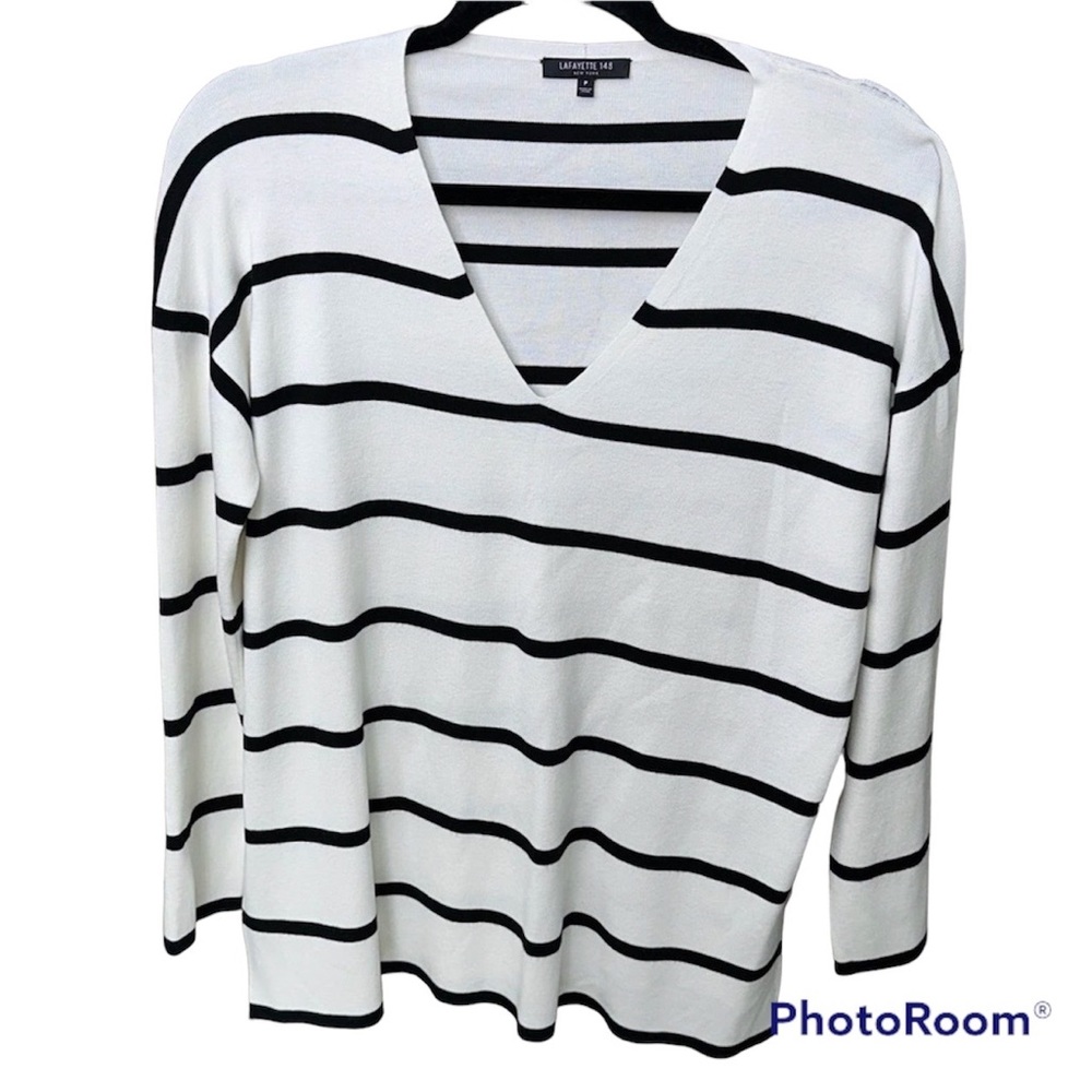 Lafayette 148  New York Women's Long Sleeve Pullover V-Neck Sweater Size P